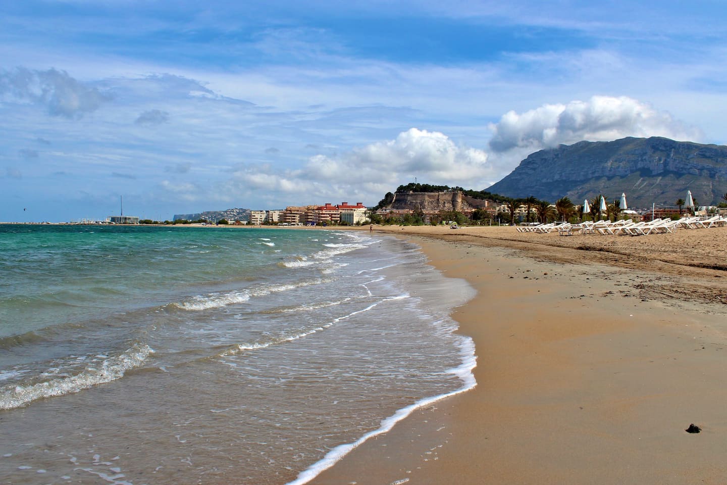 Les Marines Beach